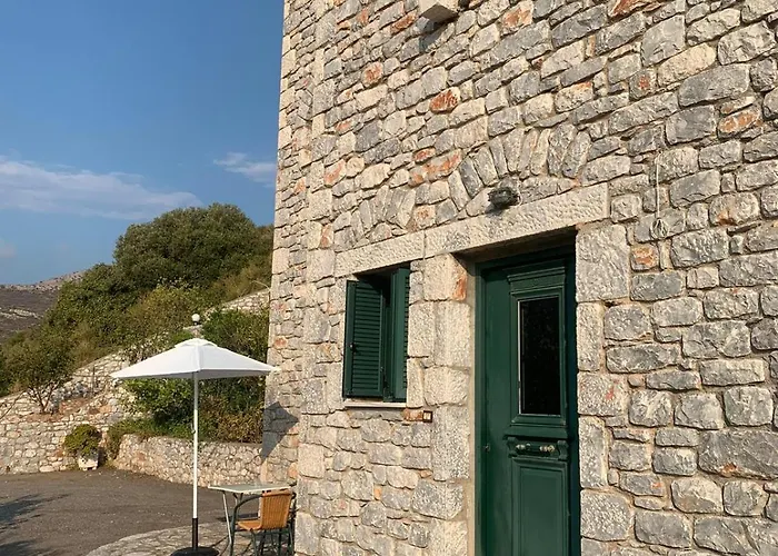 Апарт-отель Vatoulia House 3*