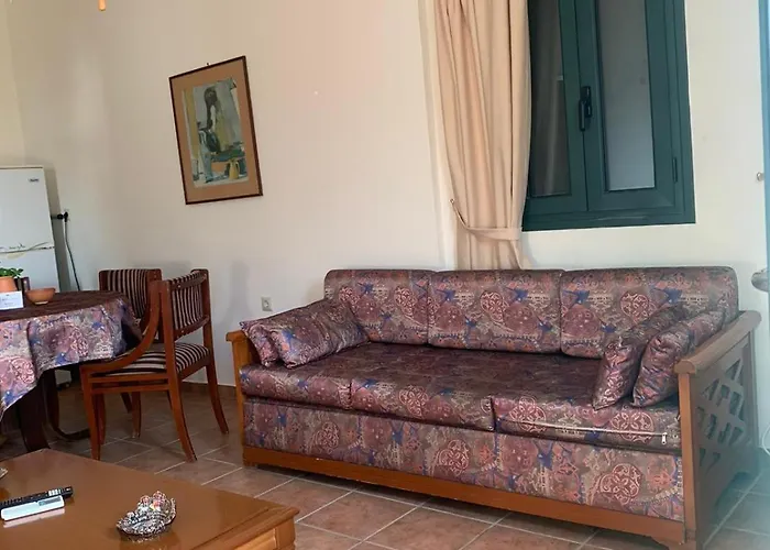 Vatoulia House Неон-Оитилон