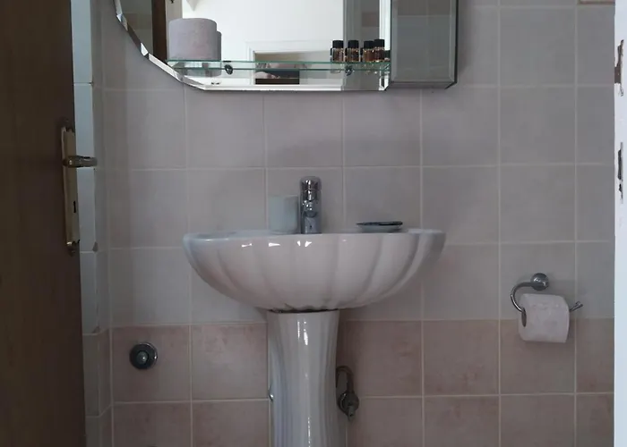 Vatoulia House Апарт-отель Неон-Оитилон