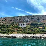 Aparthotel Vatoulia House