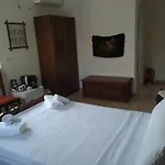 Appart hôtel Vatoulia House