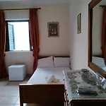 Vatoulia House Aparthotel Neo Oitilo