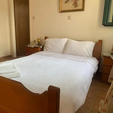 Vatoulia House Aparthotel