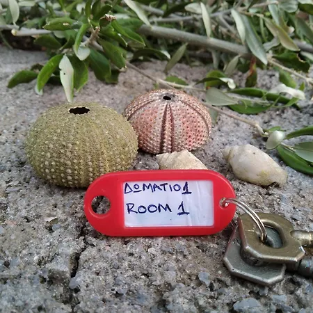 Ξενοδοχείο με διαμερίσματα Vatoulia House 3*