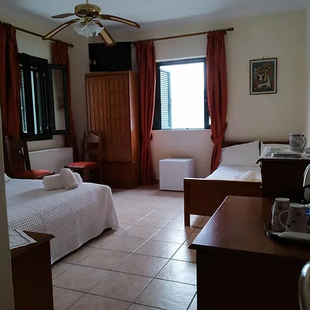 Vatoulia House Aparthotel
