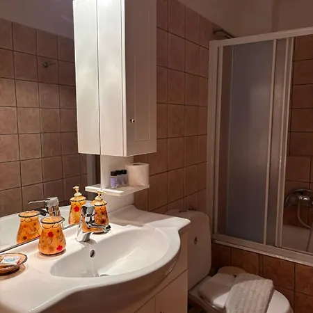 Vatoulia House Aparthotel