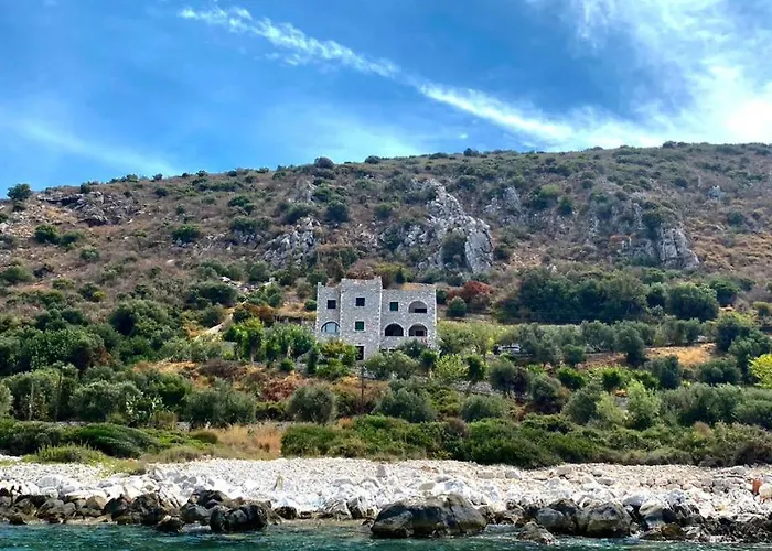 Aparthotel Vatoulia House