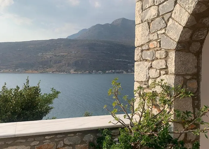 Vatoulia House شقة فندقية Néon Oítilon