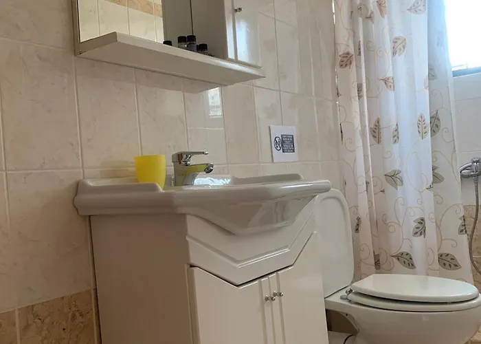 Aparthotel Vatoulia House