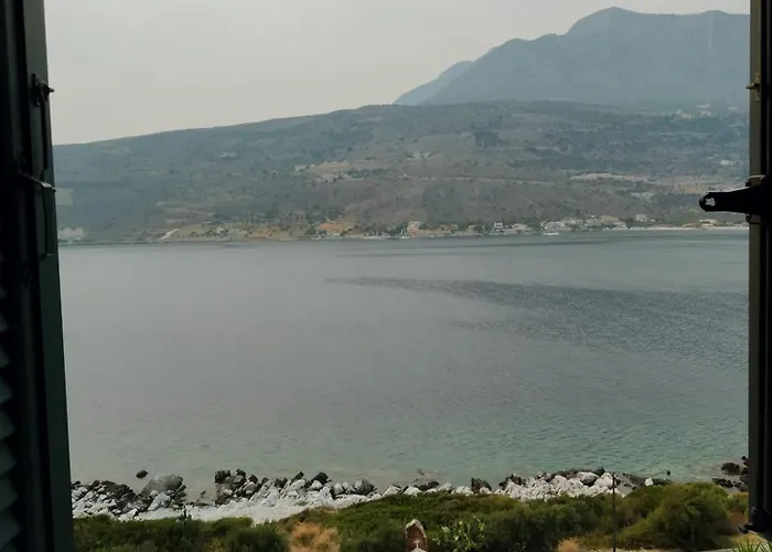 Aparthotel Vatoulia House